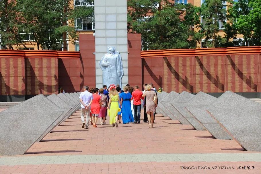 黑河挨着哪里,黑河远方文学