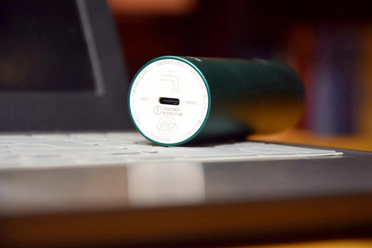 须眉剃须刀和博朗s3020,博朗3系剃须刀哪款好用