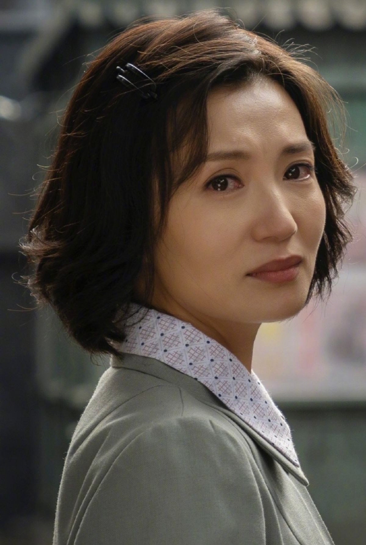 陈好身穿深蓝色礼服亮相,陈好最新穿衣图