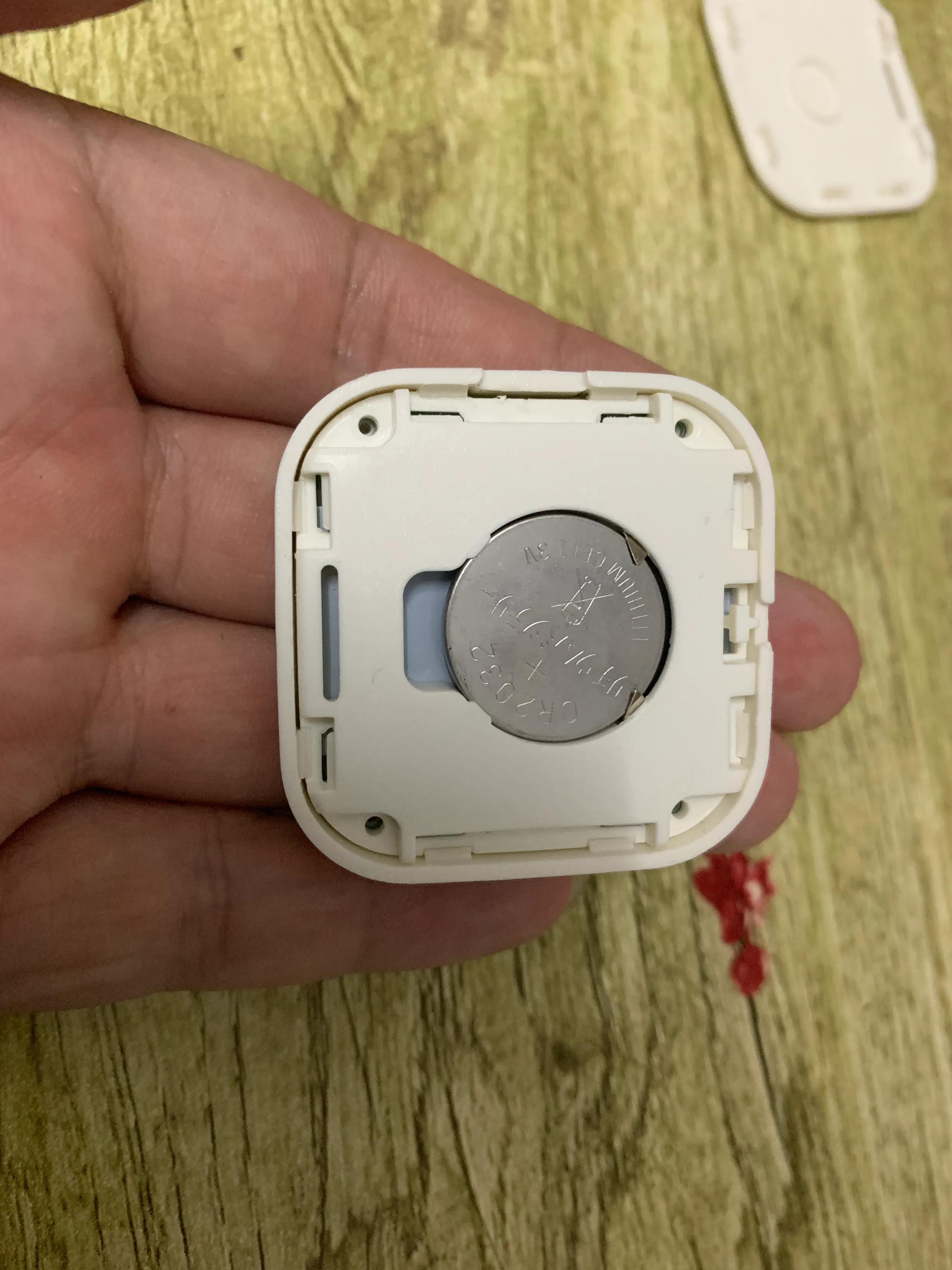 德力西电子温湿度计拆解,德力西电子温湿度计