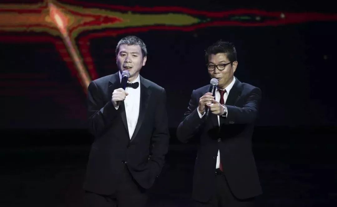 华谊兄弟哪一年落寞的,华谊兄弟目前负债