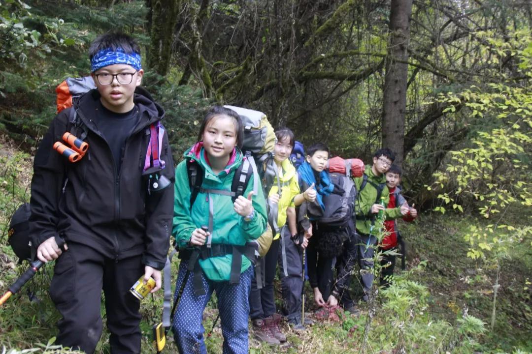 牛津国际公学成都分校多少钱一年,牛津国际公学招生简章