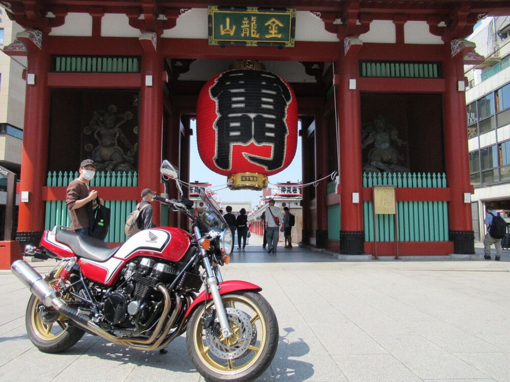 经典老车本田cb750,本田cb750复古