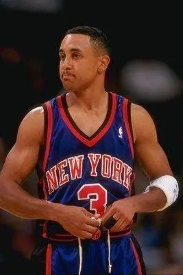 NBA纪实连载44:主宰94总决,乔丹不服者神经刀斯塔克斯是个疯子