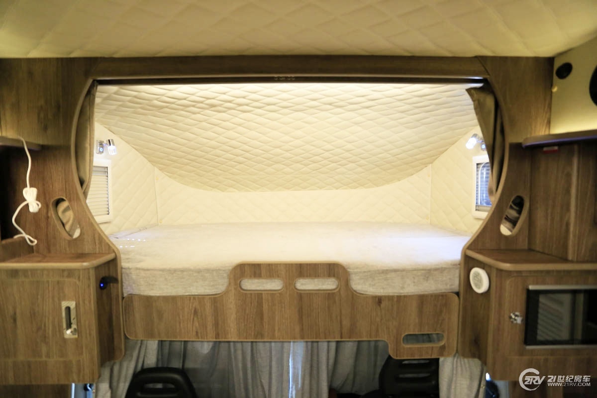 自行式房车c型空调每天要多少电,空调开一晚上耗电测评