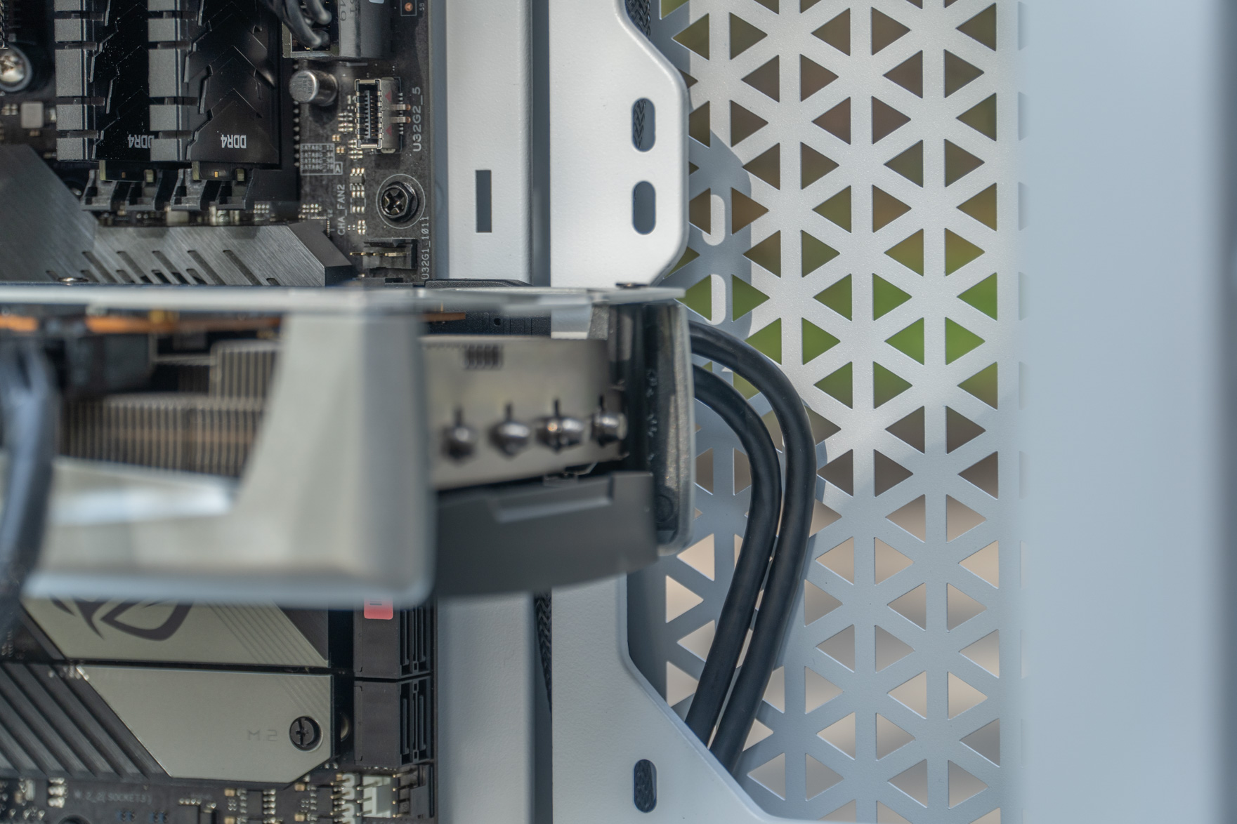 xpg入侵者机箱风扇,威刚xpg入侵者机箱教程