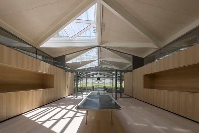 玛歌酒庄变化,玛歌酒庄城堡内部