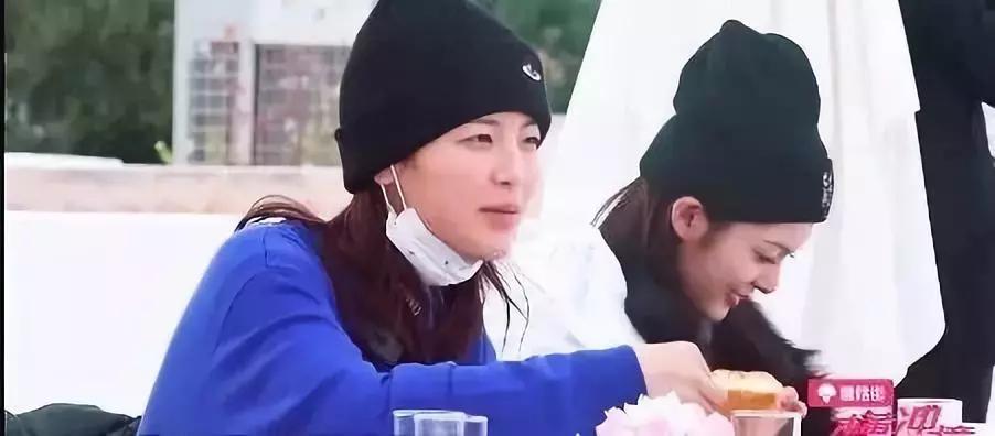 哈哈哈内容引起极度舒适！锦鲤杨超越居然也有丑的时候？