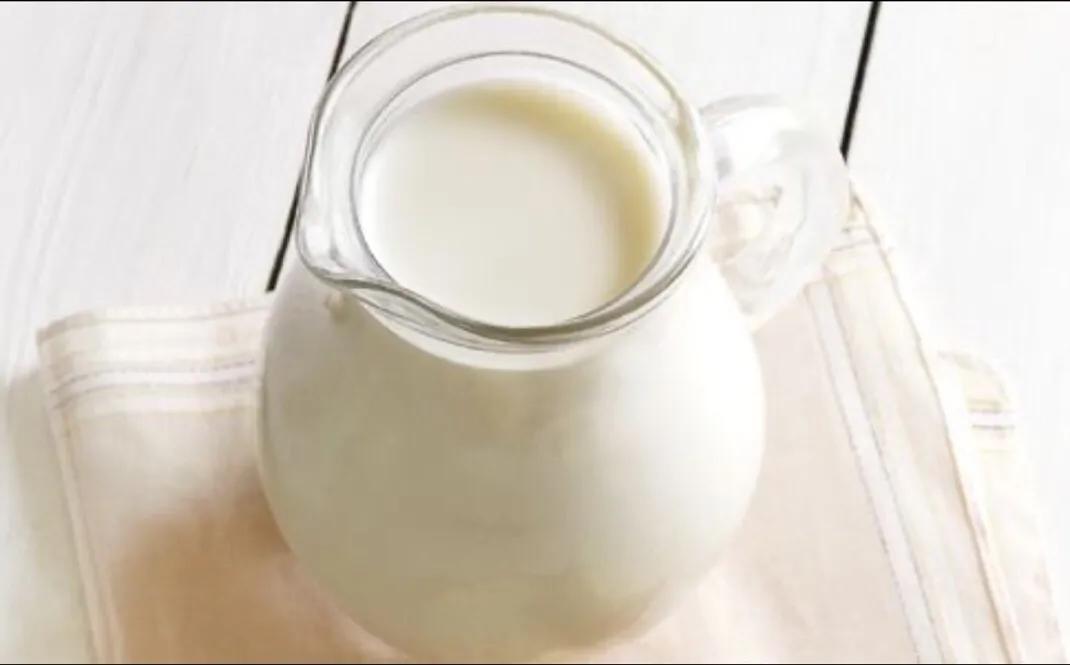 宝宝误服烧碱，错误做法导致二次伤害！