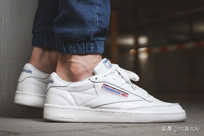 哪个品牌的运动鞋质量好价格实惠,世界上十大运动鞋品牌