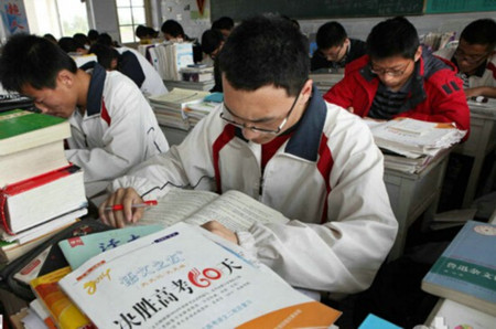 高考前三月紧张焦虑失眠怎么办,孩子马上要高考了老是失眠怎么办