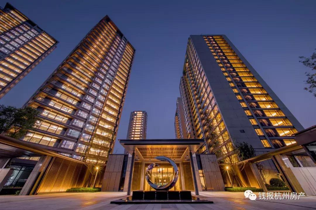 柳岸晓风看房,绿城柳岸晓风高层