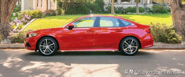 本田思域2022款还适合年轻人吗,2022年新款本田思域有什么缺点