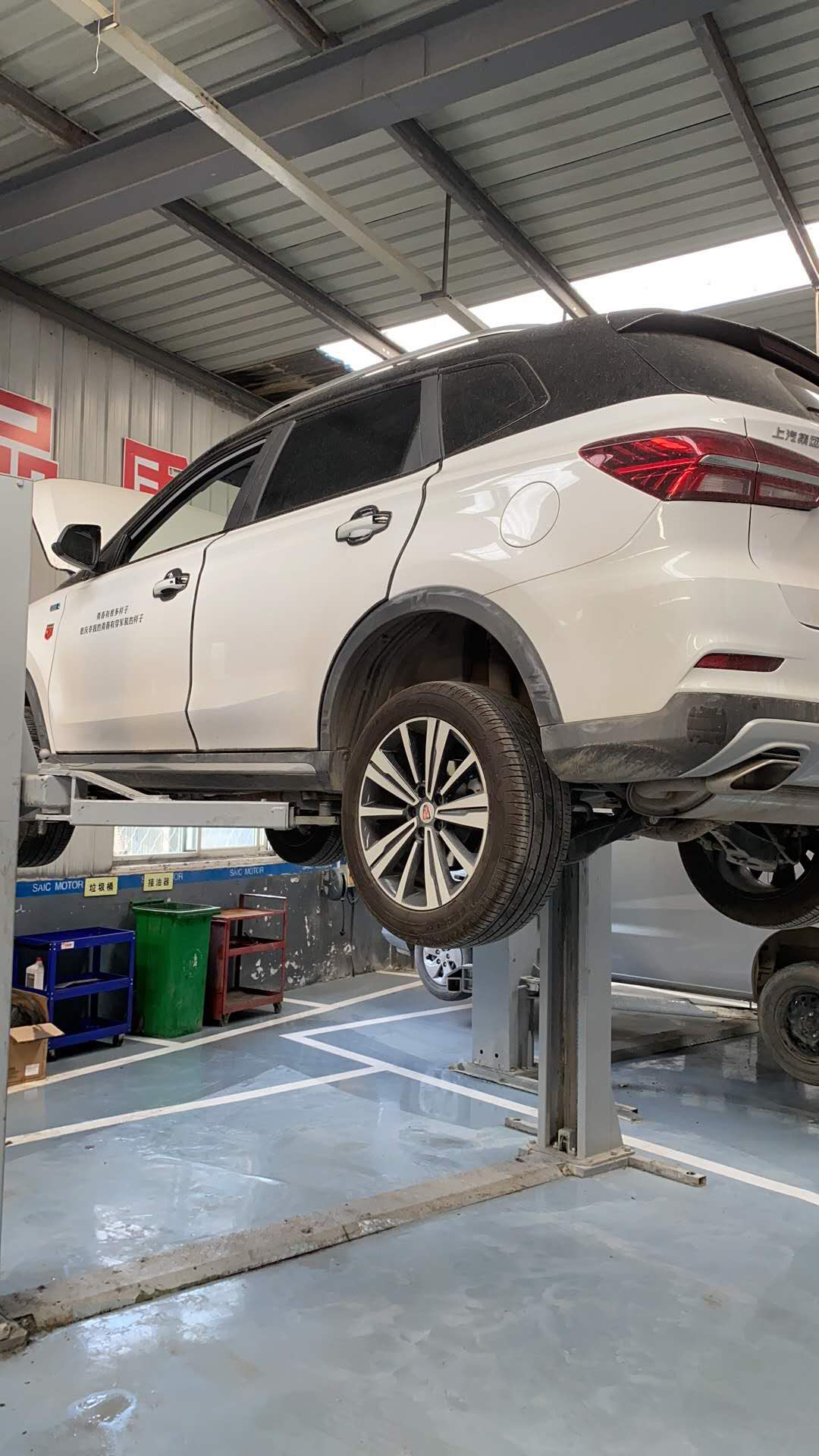 荣威rx5变速箱顿挫影响驾驶感受,荣威rx5变速箱顿挫异响怎么解决