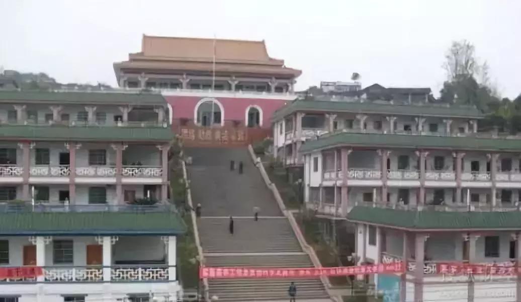 全国各地的奇怪现象是怎么回事,各地出现异常现象