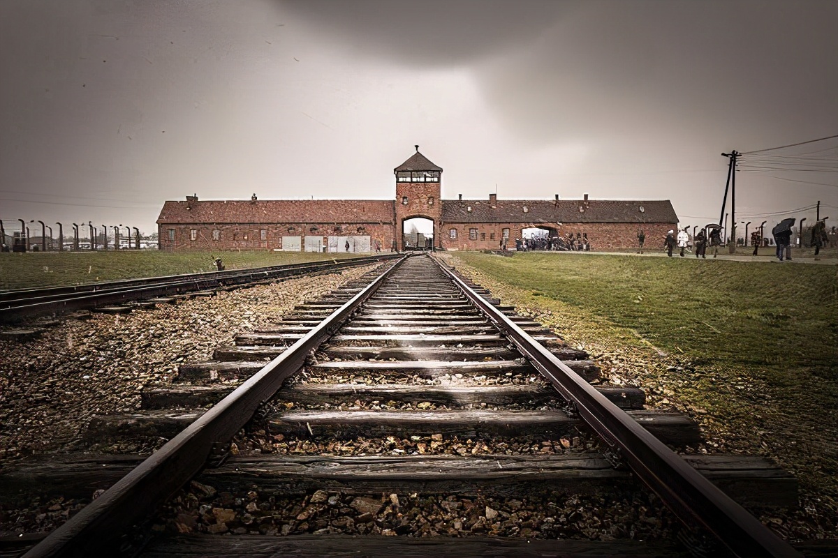 心理学家弗兰克尔的故事,弗兰克尔奥斯维辛集中营几年