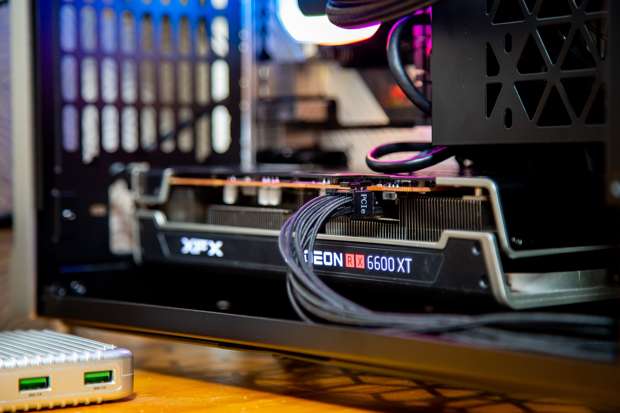 七彩虹b560i支持的cpu,七彩虹b660m配12代i5