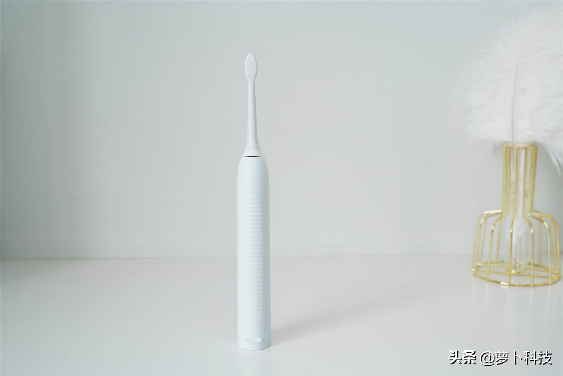 飞利浦电动牙刷入门和高端区别,飞利浦牙刷跟usmile到底哪个好一些