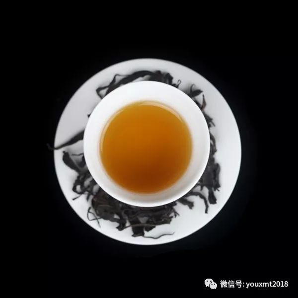 黑茶鲜茶,黑茶色气味芬芳发色自然