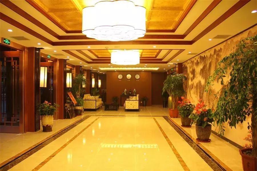 精彩纷呈的旅游胜地及攻略,精彩纷呈的旅游景点游览行程