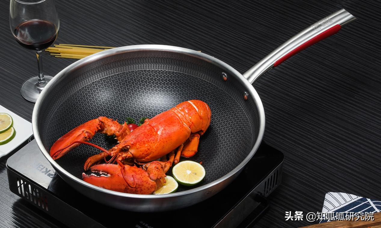 苏泊尔和康巴赫蜂窝不粘锅哪个好,苏泊尔不粘锅和康巴赫哪个好