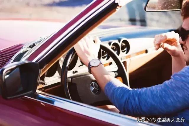 年轻人适合戴的高端腕表,适合年轻人戴的十款腕表