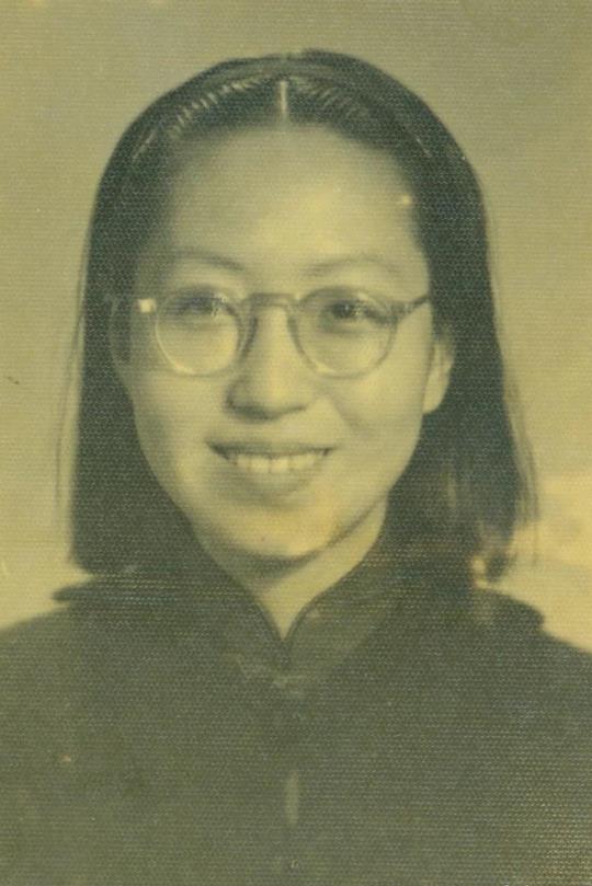 张爱玲三大爱情故事,张爱玲第二炉香解析