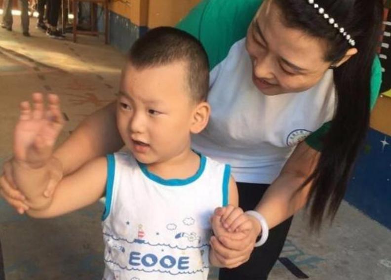 小孩情商低怎么才能提高呢,情商低怎么办怎么提高情商