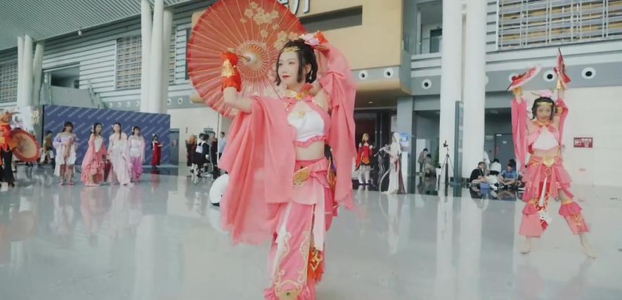 天刀手游五毒vs从龙,剑三和天刀手游