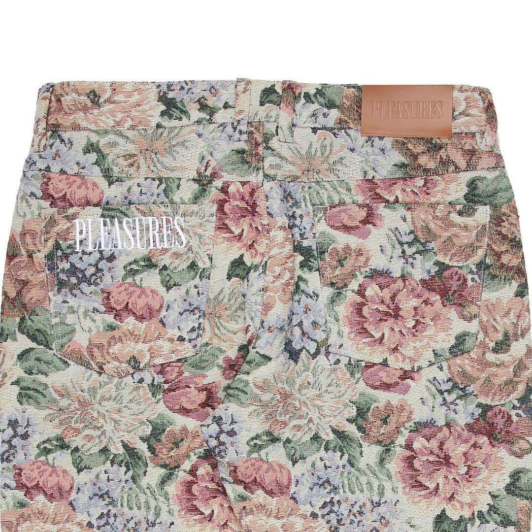 把挂毯穿在身上,是逐渐兴起的潮流趋势?