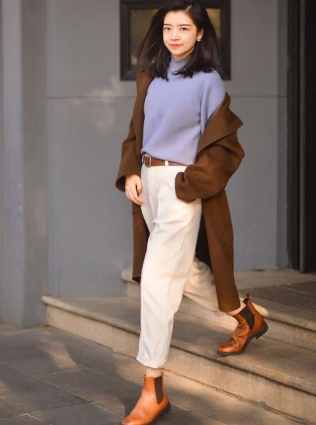 开春这样穿清新又有质感毛衣,毛衣这样穿再普通的毛衣也时髦