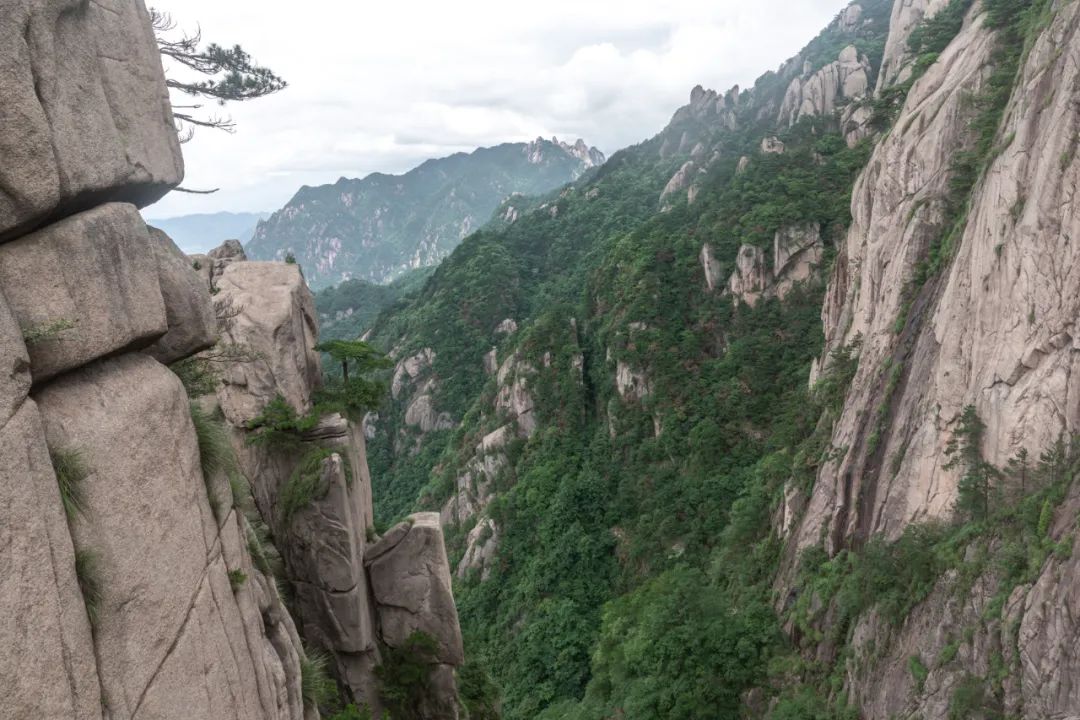 我国四大名山九华山,四大佛教名山哪个风景最美