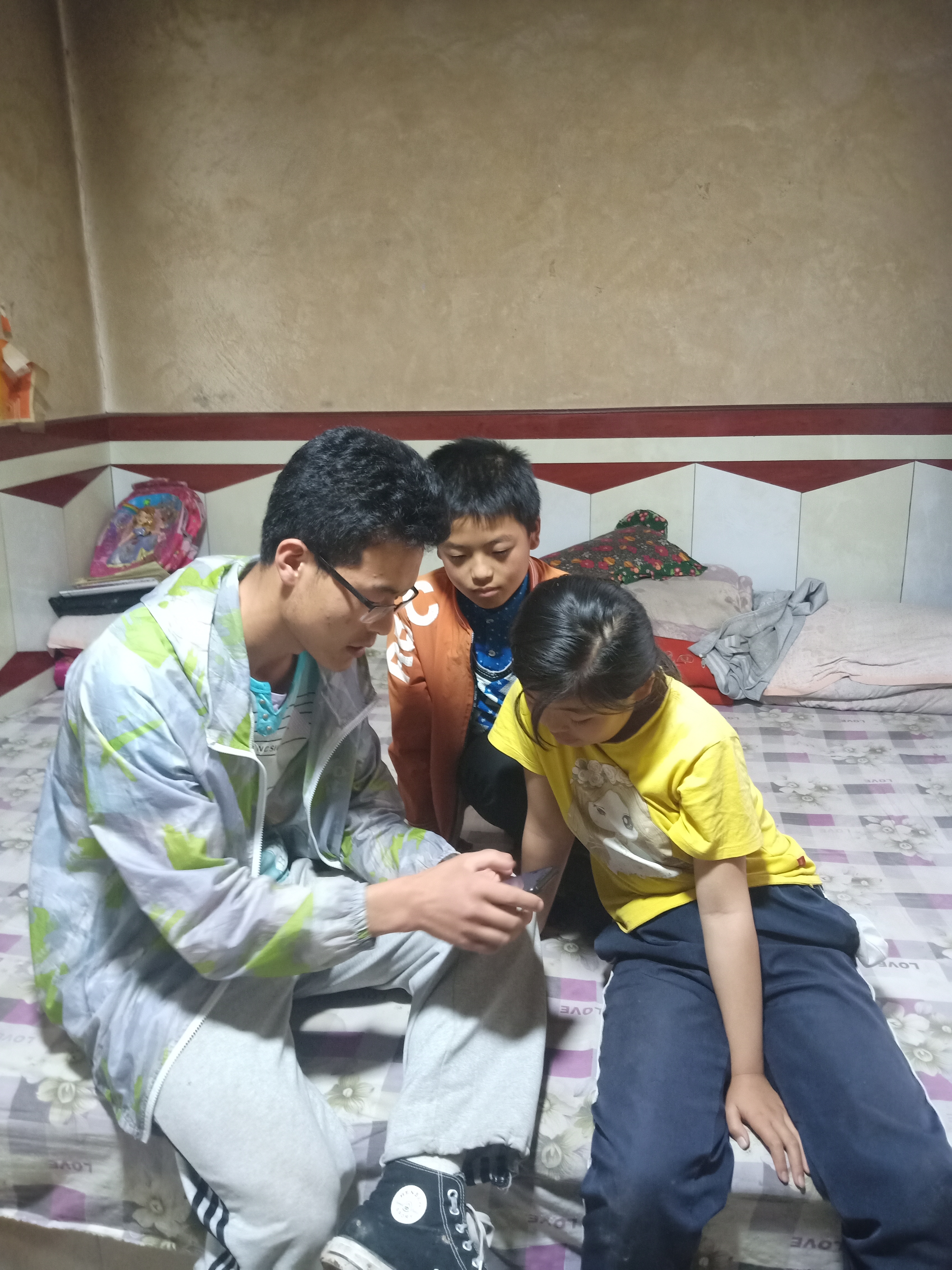 保护儿童安全共同成长直播2020年,关爱儿童安全携手儿童成长