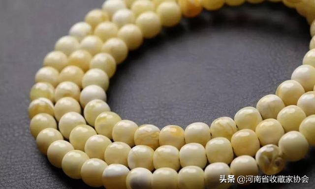 檀香木手串如何保养才能越来越亮,沉香手串如何保养这几点要牢记