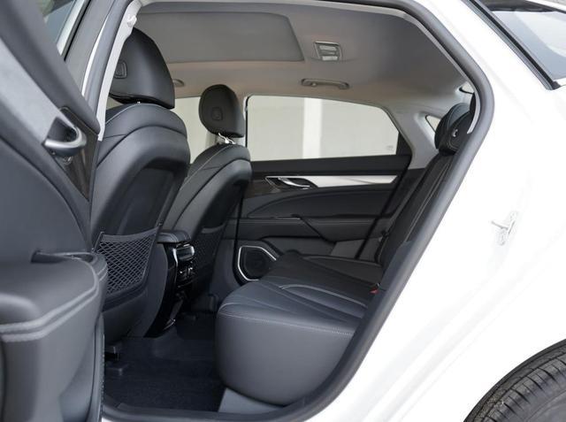 吉利博瑞智能驾驶感受,吉利博瑞动力怎样