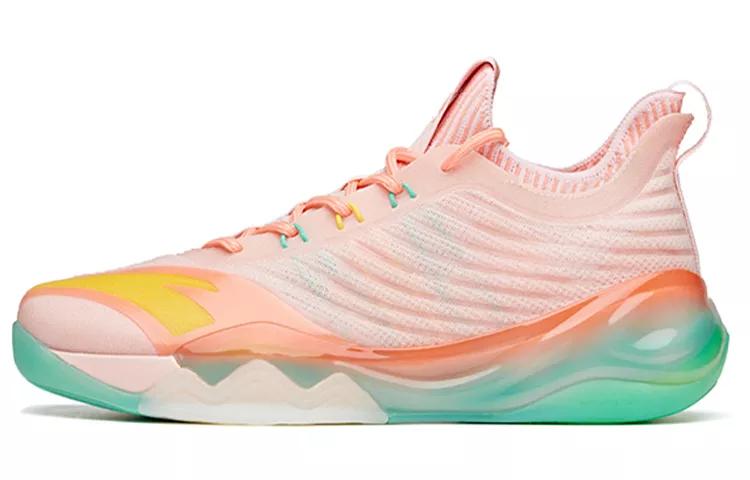 虚荣OR求实？KT7代配置拉满，CJ1代力求高端，安踏和李宁你爱谁？