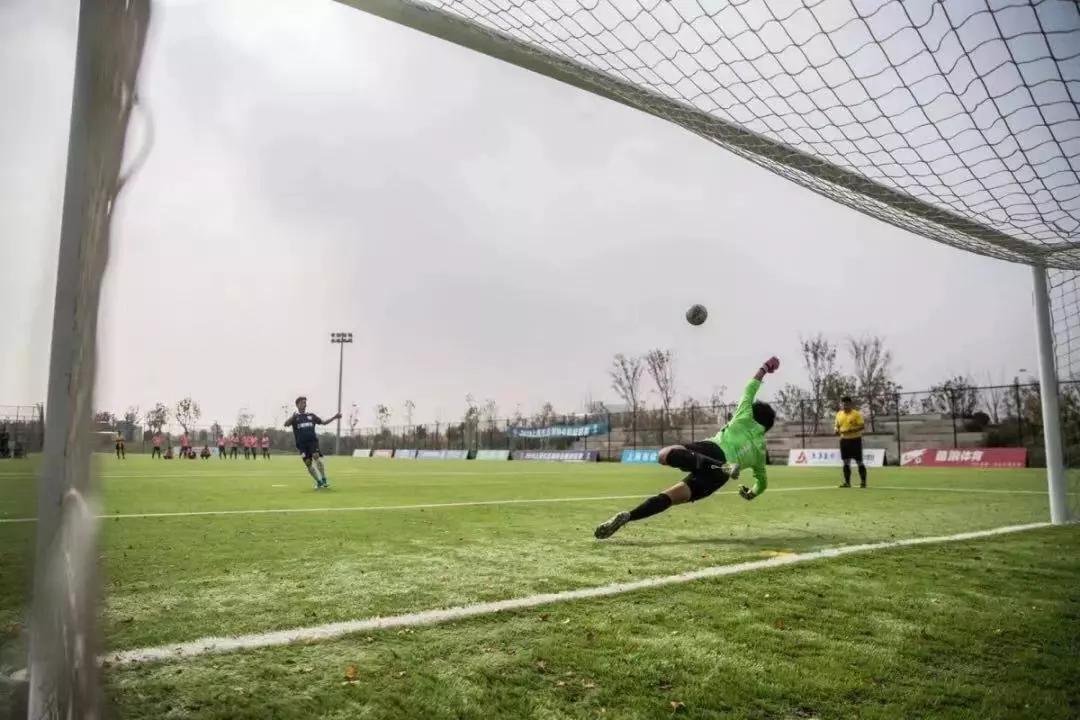 上海市民体育足球公园多少平,上海市足球公园