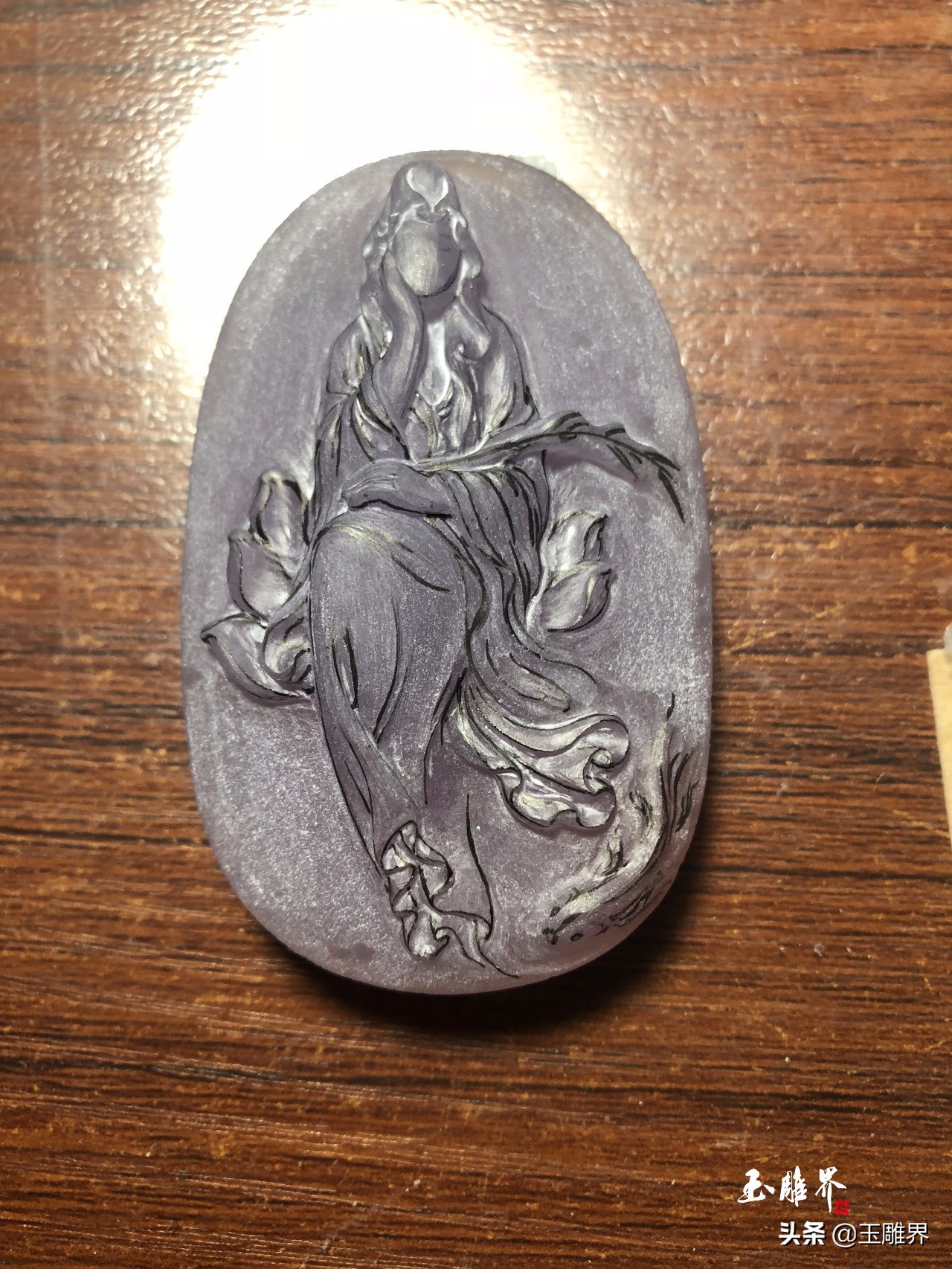 罕见绝美雪景玉雕,和田玉精美观音