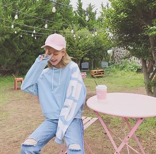 好看质感的卫衣,卫衣长了怎么穿好看