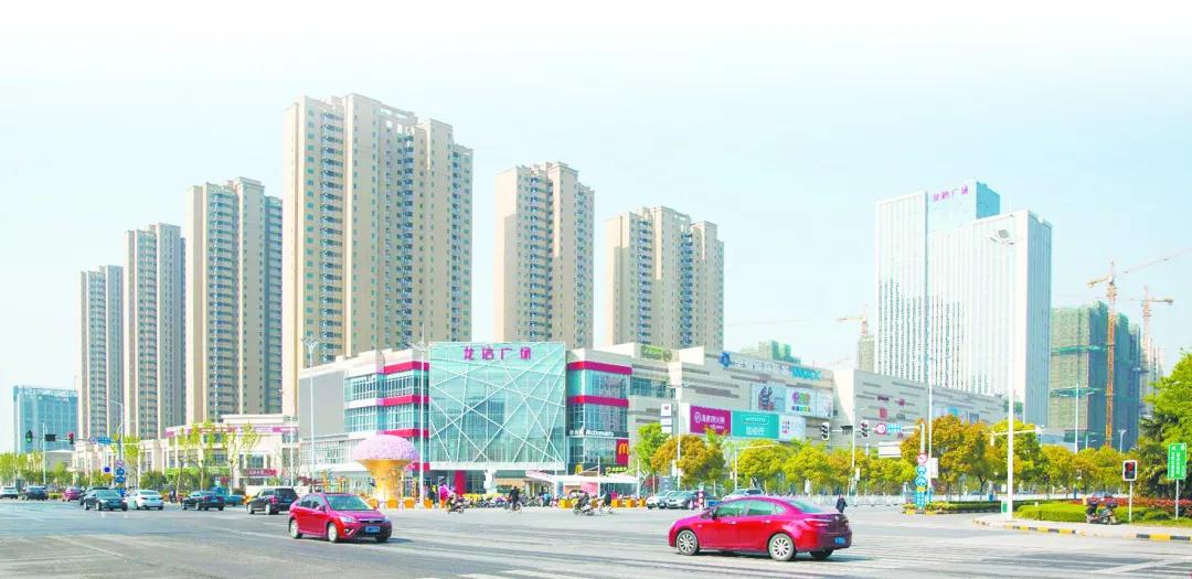 龙信广场距万达多远,龙信的什么楼盘算是高端