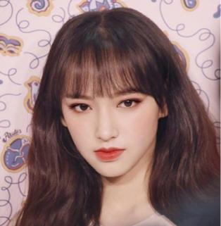 皮肤暗黄的妹子用什么口红,暗黄肤色用什么口红显白