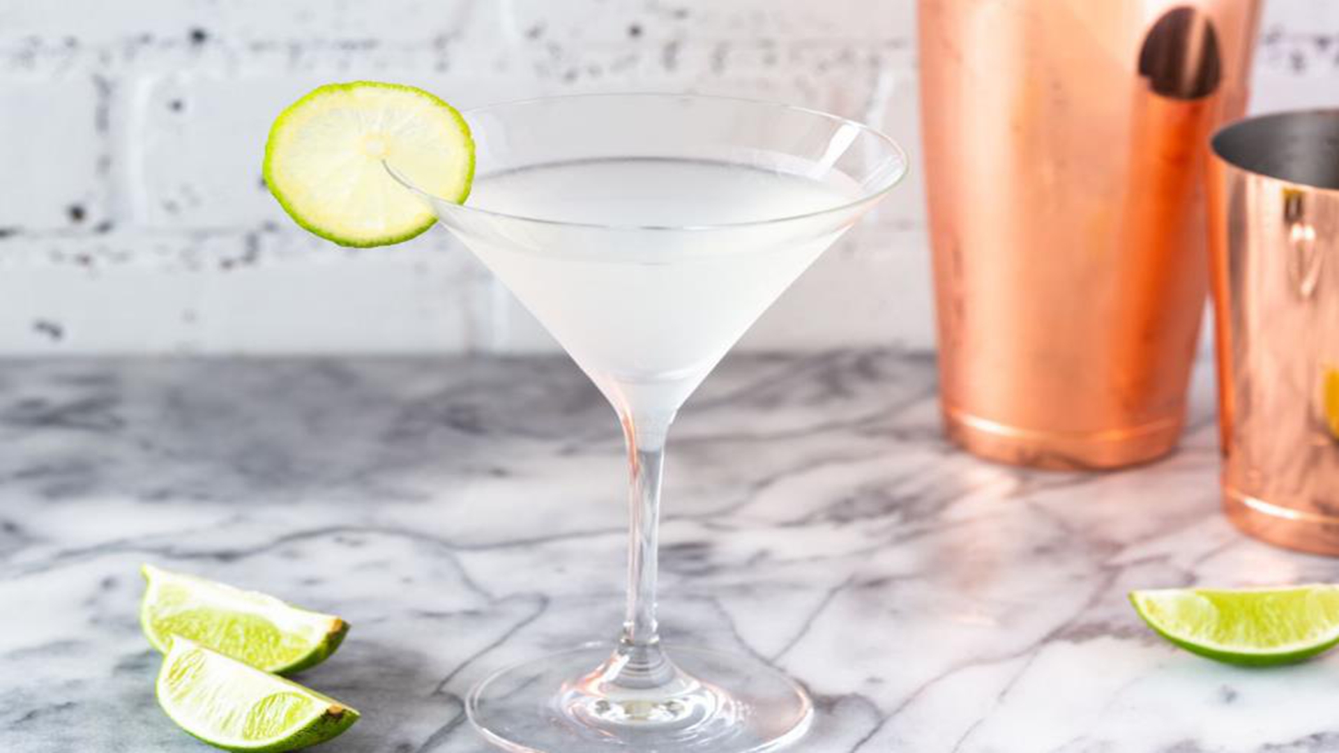 名人与酒的故事,关于名人和酒的故事