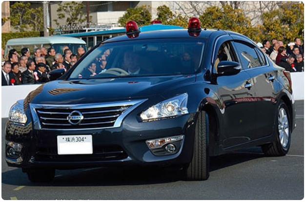 日本隐藏式警车,日本警察用的是什么警车