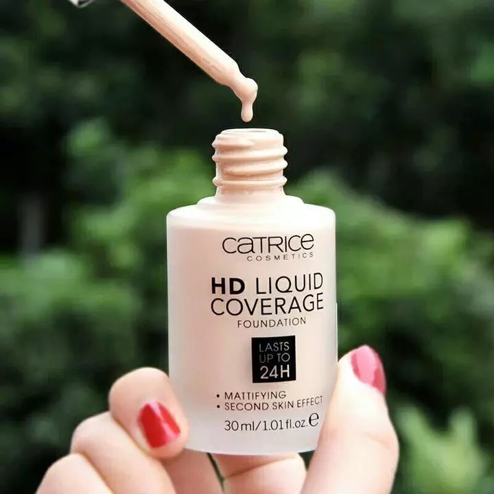 素颜保湿遮瑕粉底液,抗氧化持妆久不暗沉的粉底液