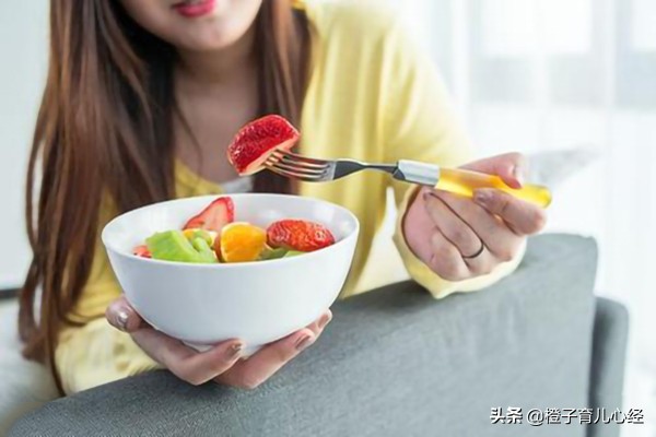 孕妇不能吃哪些水果哪些食物,孕妇吃什么水果好不能吃什么