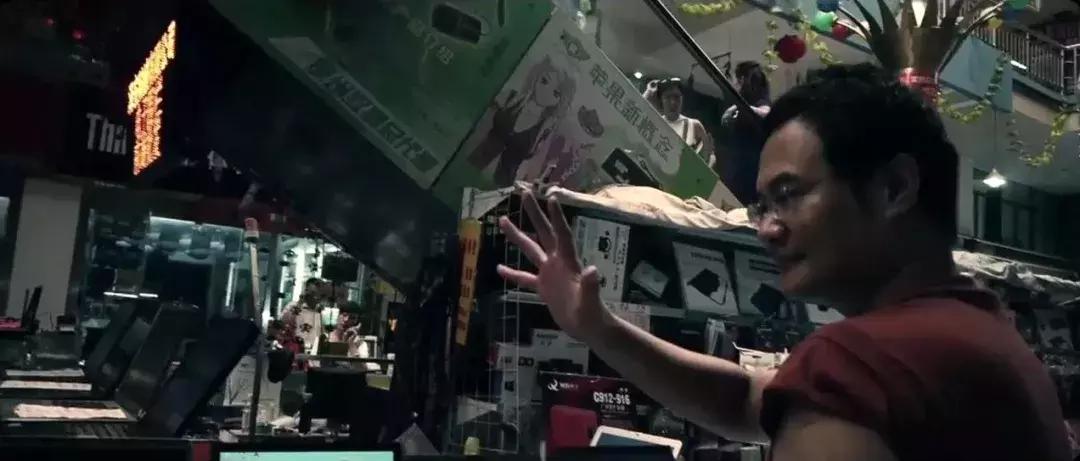 删*片毛**，讲荤段子，还不洗澡，但他教出的学生却能为刘德华写歌