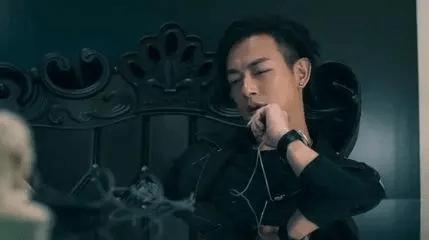 “港迷”的春天来了，林峯港味警匪剧杀青！阵容强大到你不敢相信