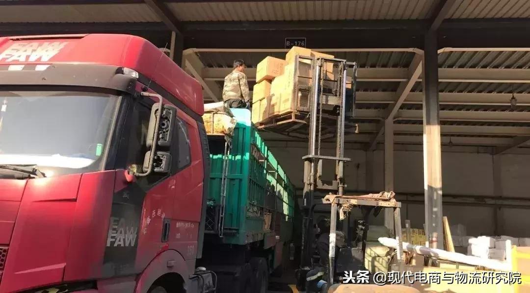 专线物流公司靠什么赚钱,都说租车跑网约车亏钱是真的吗