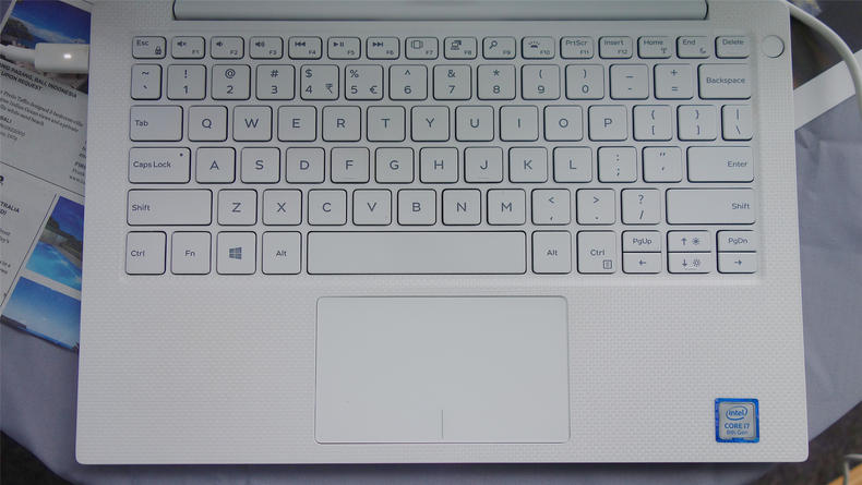 戴尔xps13超级本速度评测,更纤薄更便携新款戴尔xps13图赏