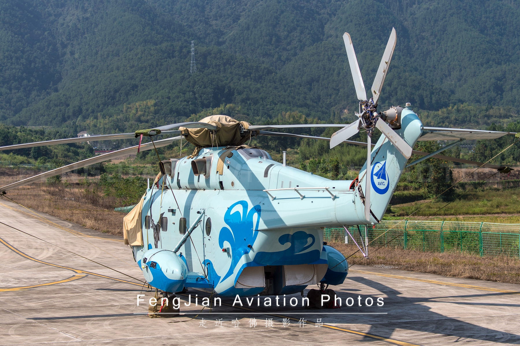 直8直升机与米171直升机,直8运输直升机是仿什么直升机的